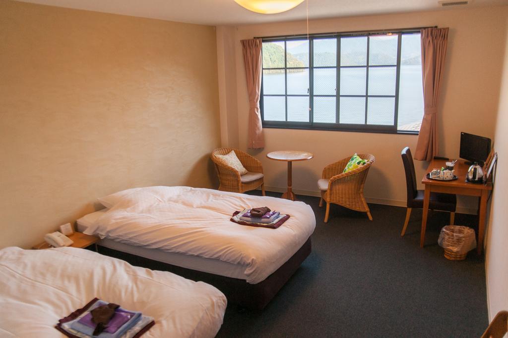 Hotel 湖上館パムコ Wakasa  Exteriér fotografie