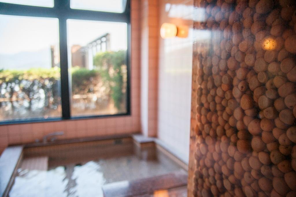 Hotel 湖上館パムコ Wakasa  Exteriér fotografie